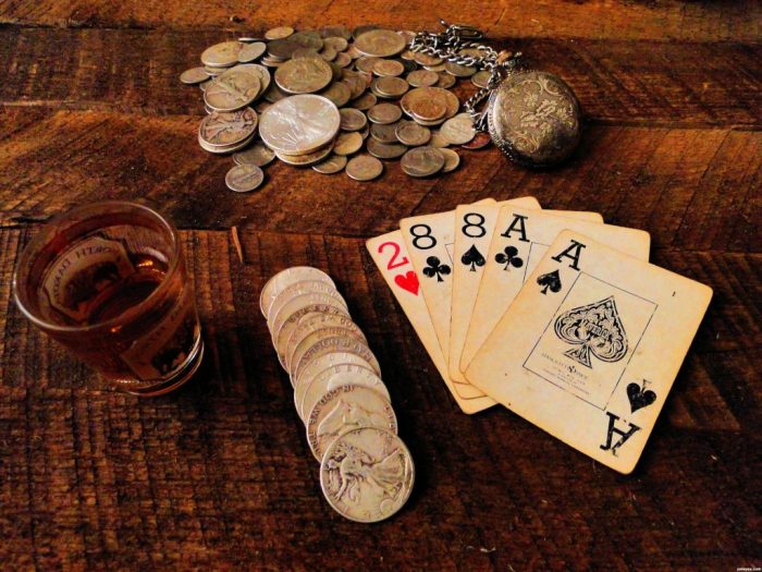 Sejarah Poker: Dari Permainan Tradisional Hingga Online